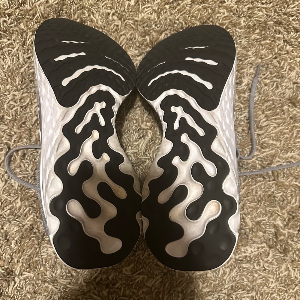 Nike react - Picture 2 of 4